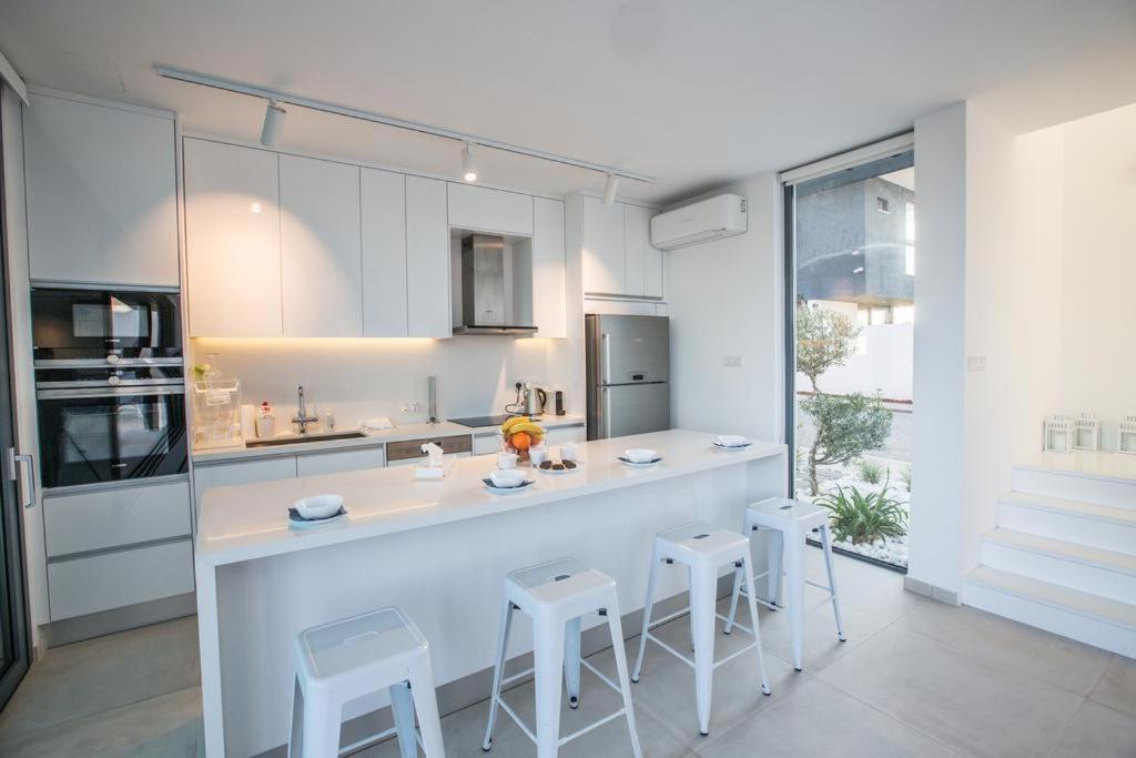The White H Villa, Protaras, Fresh And Peaceful Paralimni Exteriér fotografie