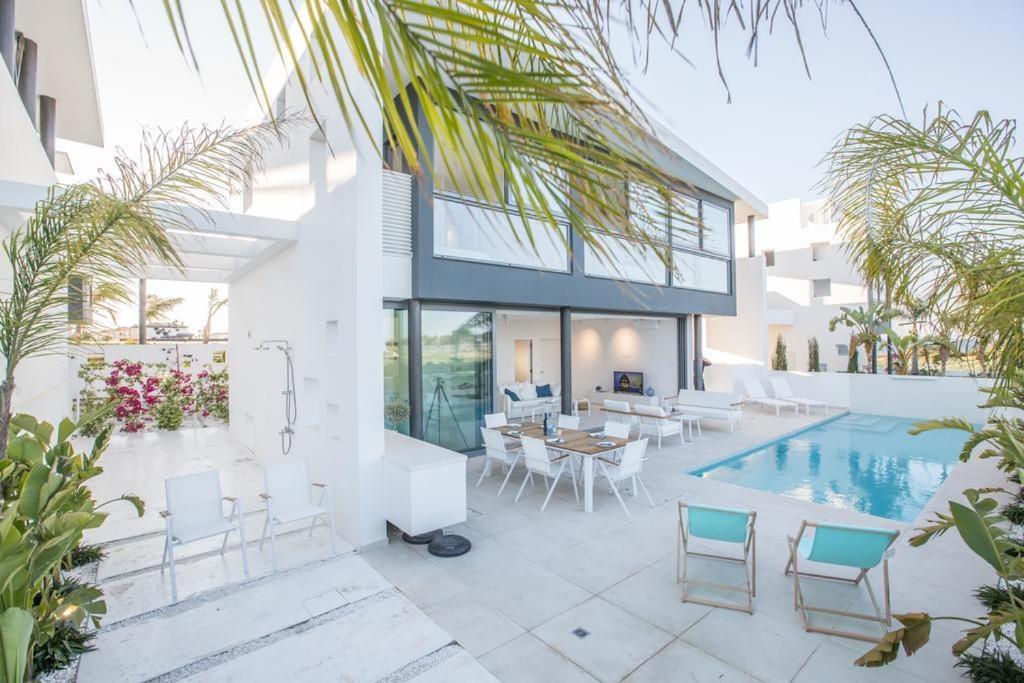 The White H Villa, Protaras, Fresh And Peaceful Paralimni Exteriér fotografie
